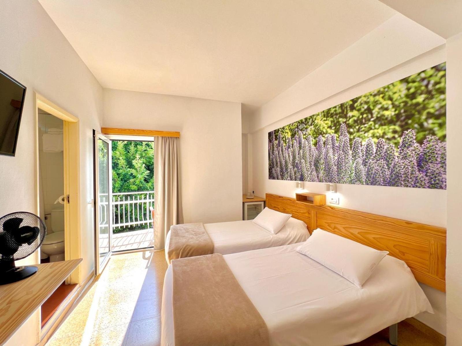 Hotel Eden Los Llanos De Aridane Luaran gambar